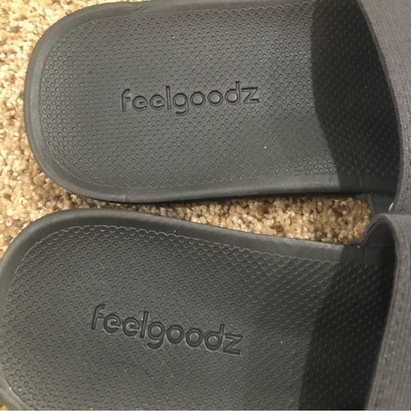 Feelgoodz /NWT/ Woman’s/Easy Day Slides Color: Charcoal /Size S / 6.5-7.5 - Picture 6 of 9